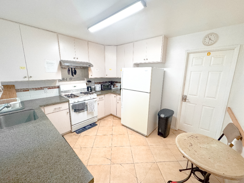 2379 18th Ave #94116 - Photo 2 of 20