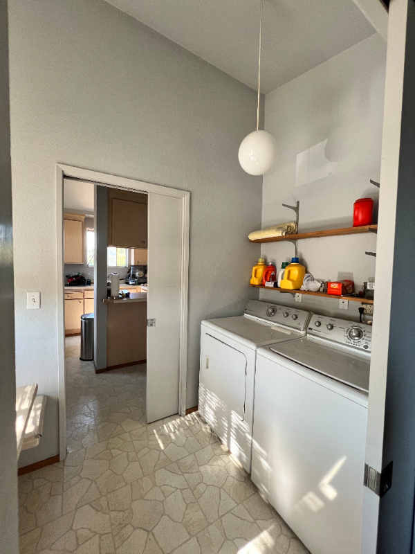 943 East Duane Avenue #2L - Photo 7 of 8