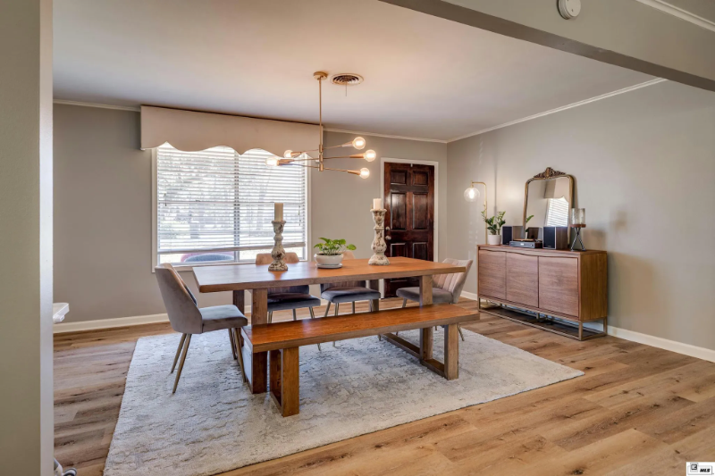 1811 Sherwood Ave - Photo 5 of 14