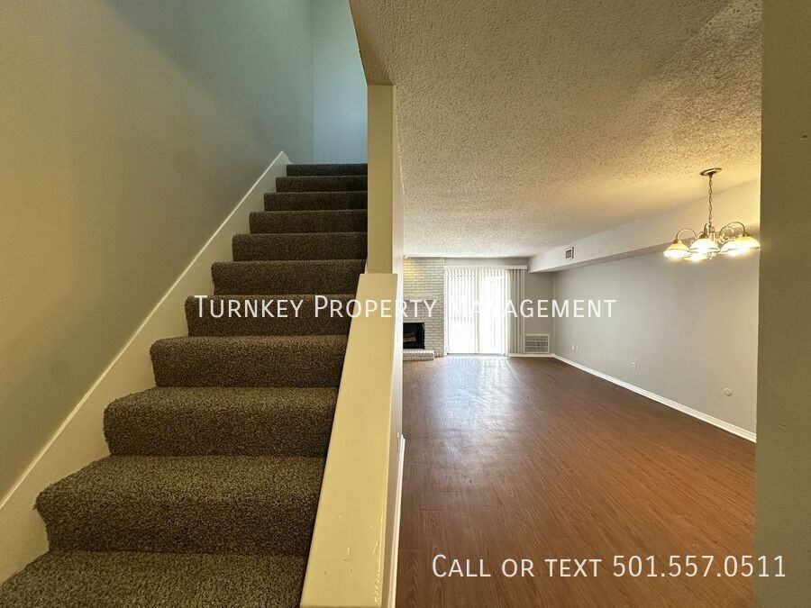 1700 Sanford Dr #4 - Photo 6 of 18