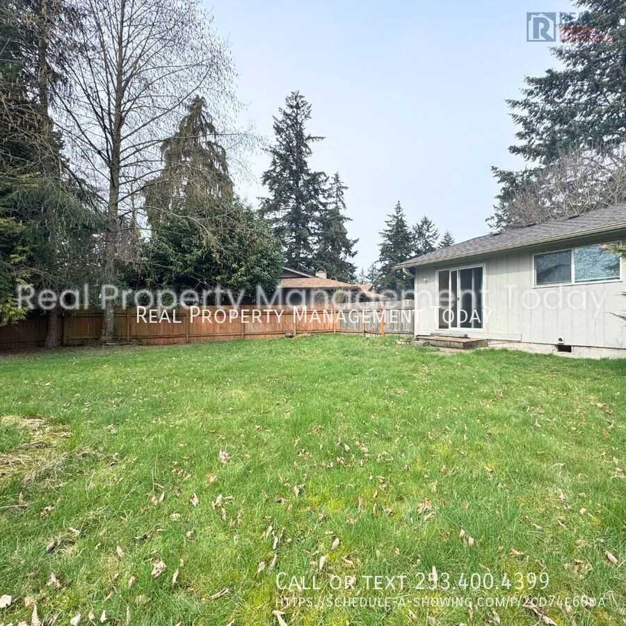 4504 76th Ave W - Photo 3 of 14