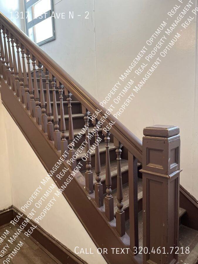 1317 1st Ave N #2 - Photo 5 of 20