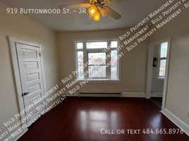 featured image of 919 Buttonwood St #3R