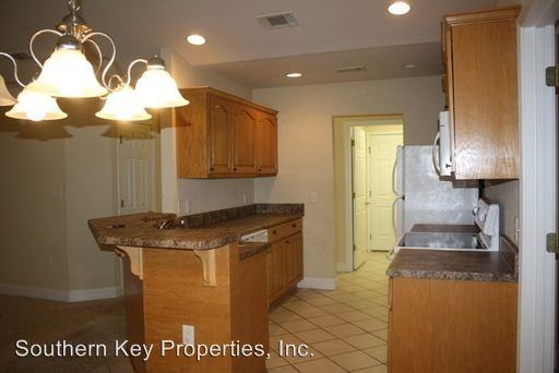 8146 8th St - Photo 2 of 7