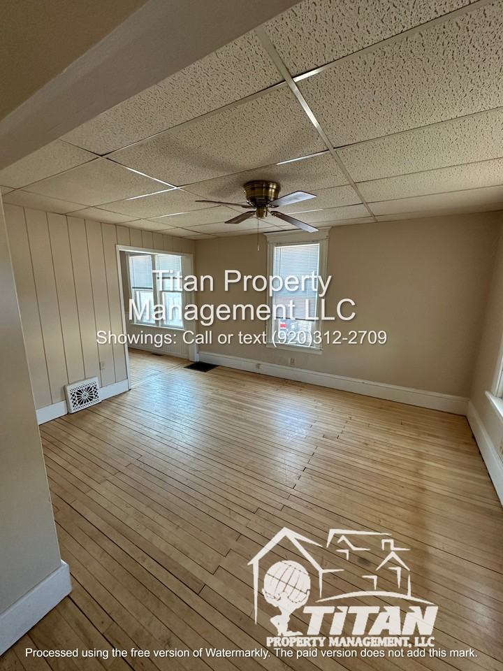 413 East Parkway Avenue - Photo 3 of 9