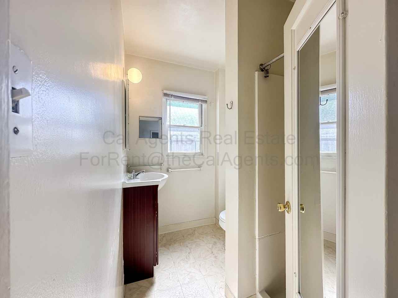 2710 Haste St - Photo 5 of 13