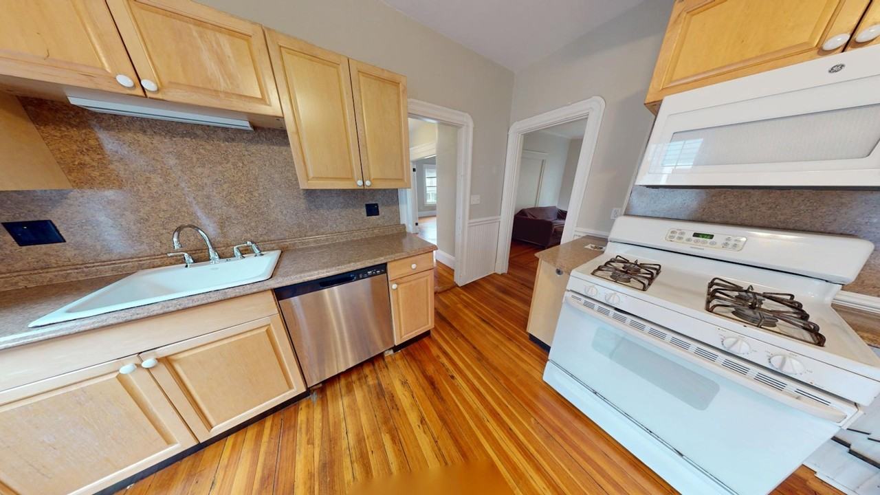 39 Hall Avenue, Unit 2 - Photo 7 of 14