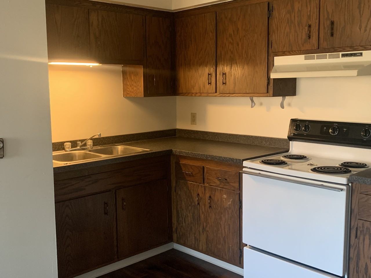 3245 Packer Drive - Photo 2 of 14