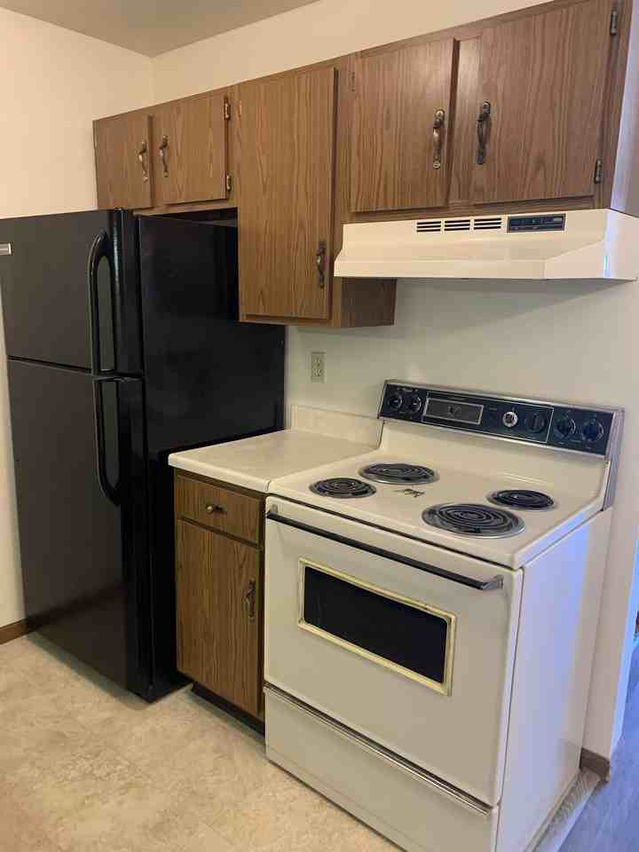 5941-5945 Joanne Drive - Photo 3 of 8