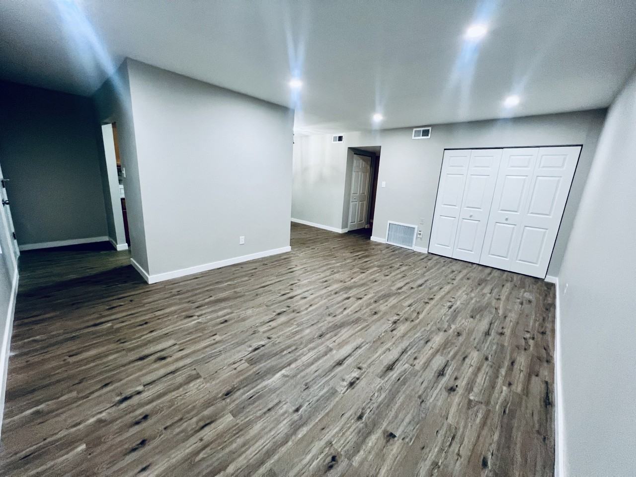 Provincial Court - Photo 5 of 21