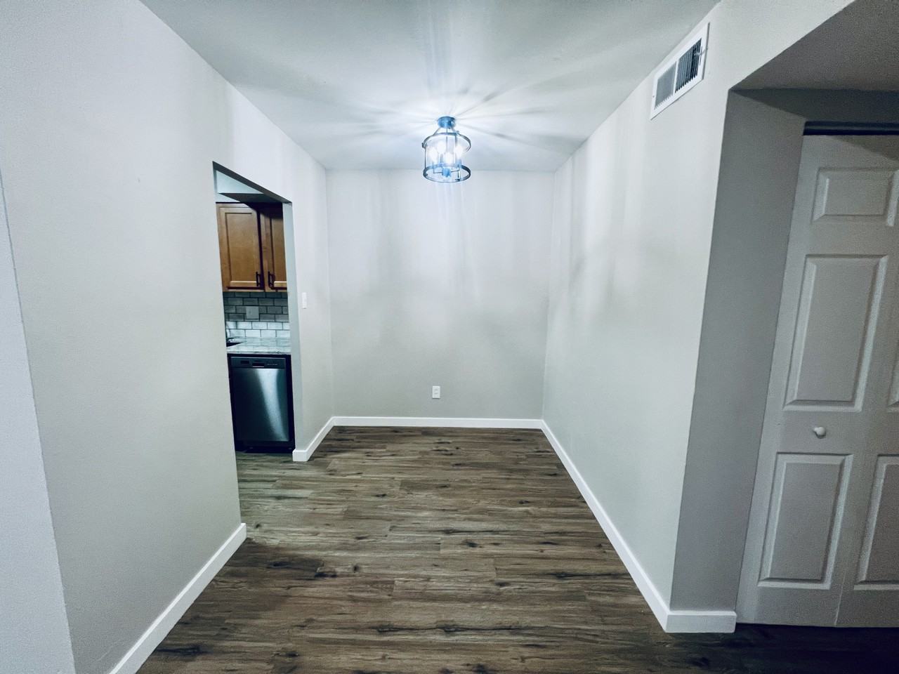 Provincial Court - Photo 6 of 21