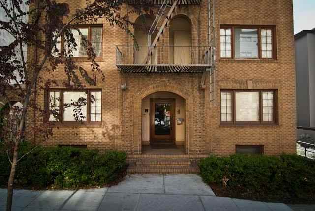 Studioville - Photo 2 of 17