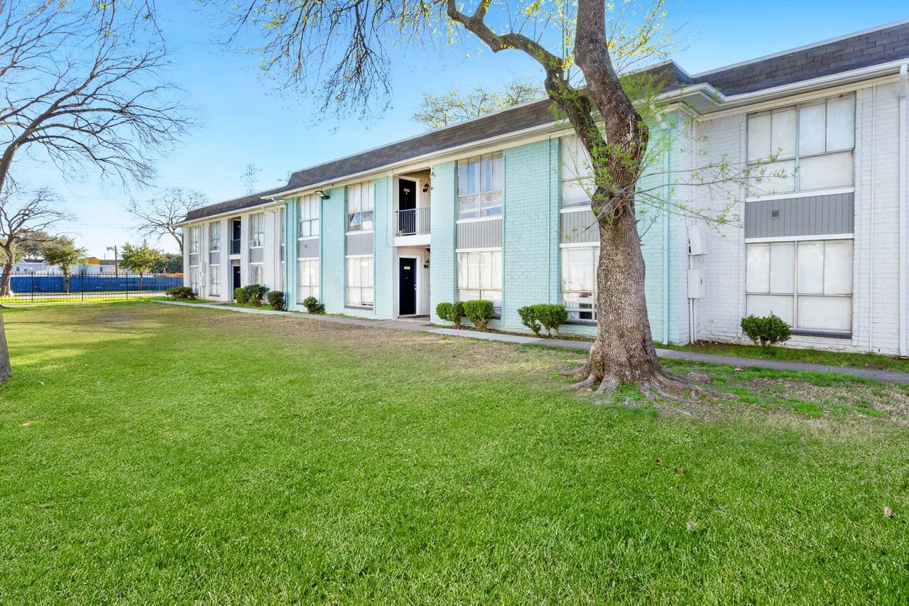 The Alora Apartments - Photo 2 of 47