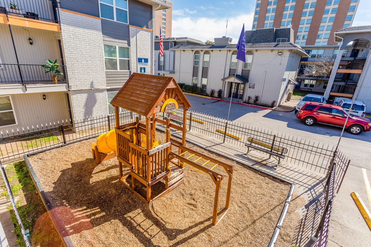 Santa Maria - Photo 6 of 18