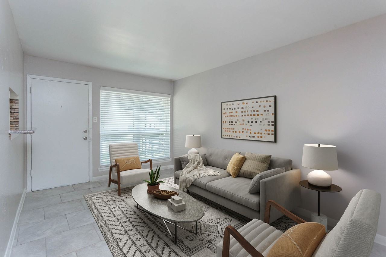 Plaza on Hammerly - Photo 5 of 33