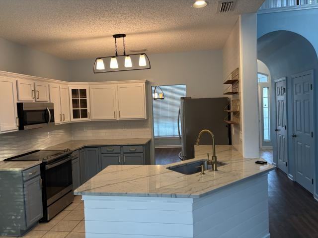 13472 Gallant Fox Cir W - Photo 3 of 10