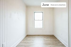 featured image of 875 E 2nd St #D