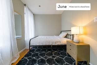 354 W 110th St #D - Photo 1 of 1