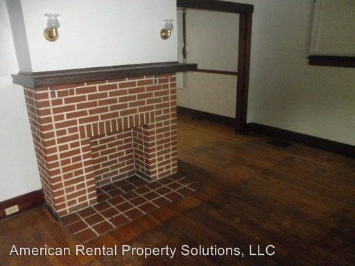 1121 Ingham St - Photo 3 of 9