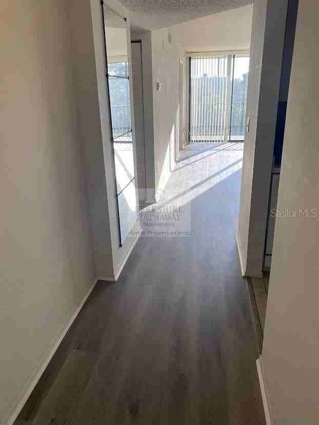 800 Cove Cay Drive #5D - Photo 3 of 37