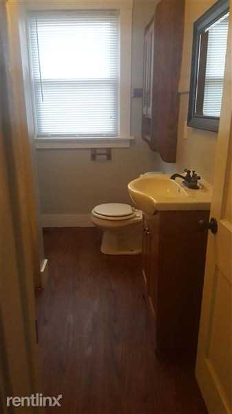 750 Princeton Ave - Photo 2 of 10