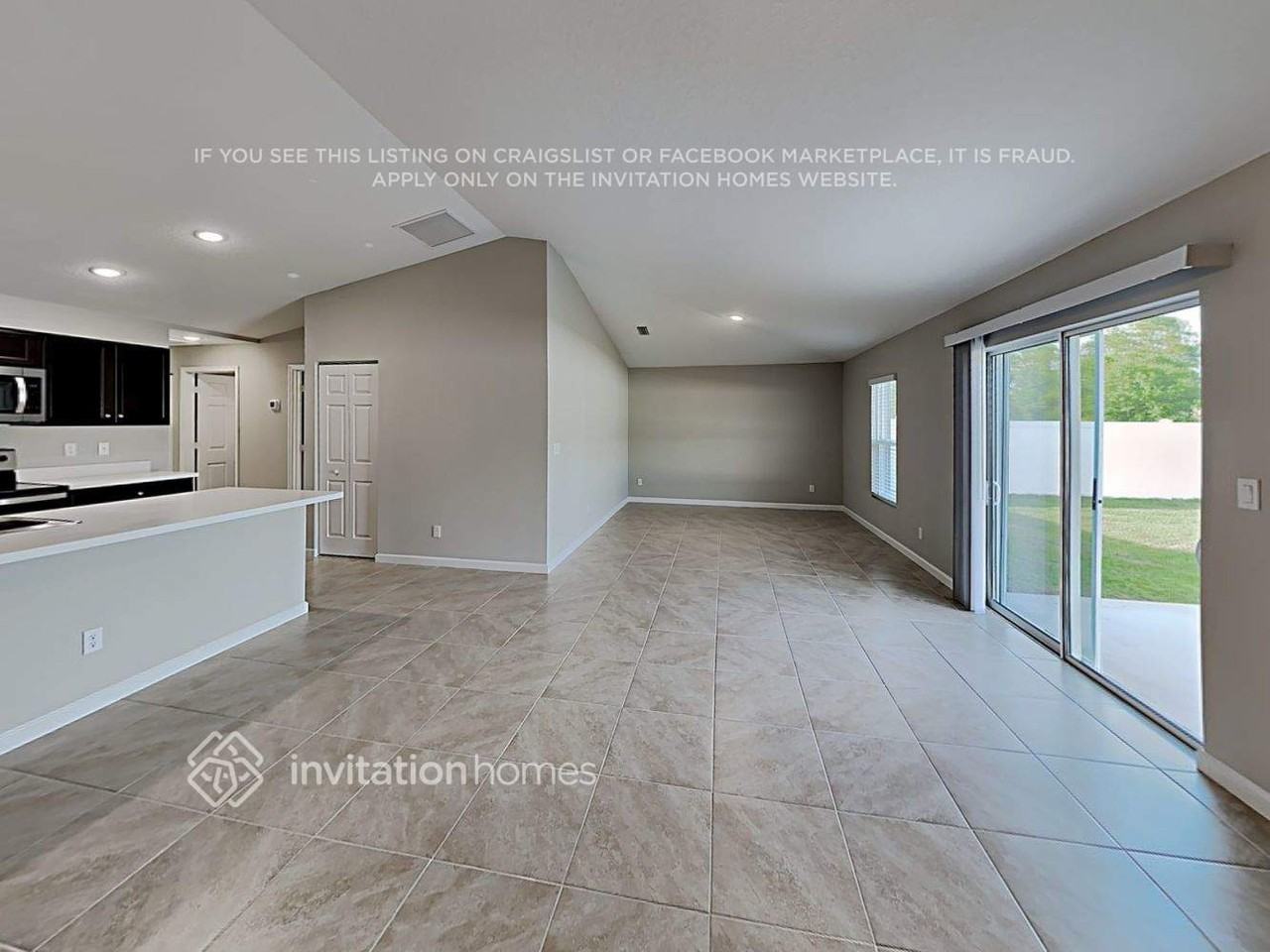 2219 Se Mariposa Ave - Photo 6 of 25