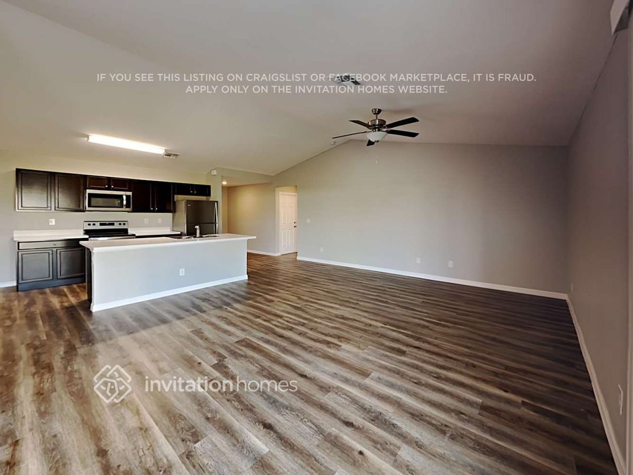 16246 Alcira Cir - Photo 4 of 20