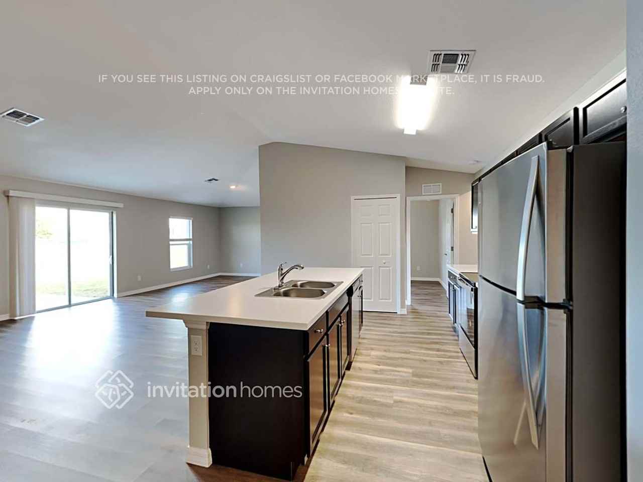 16246 Alcira Cir - Photo 7 of 20
