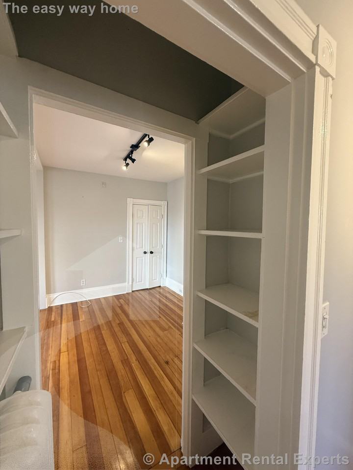 63 Waterhouse St #2 - Photo 4 of 11