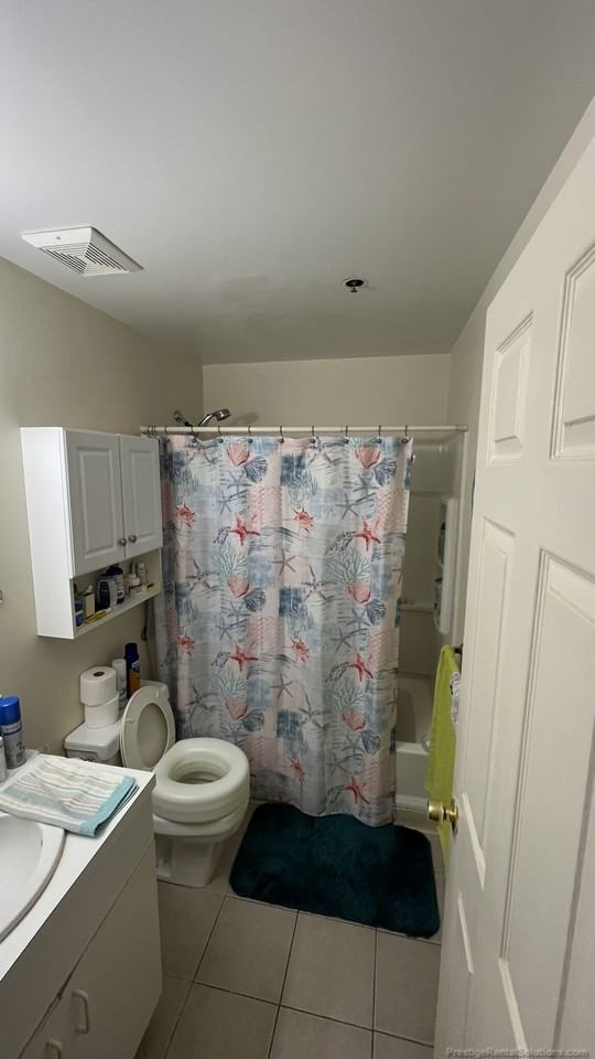 Saint Joseph St #100 - Photo 6 of 19