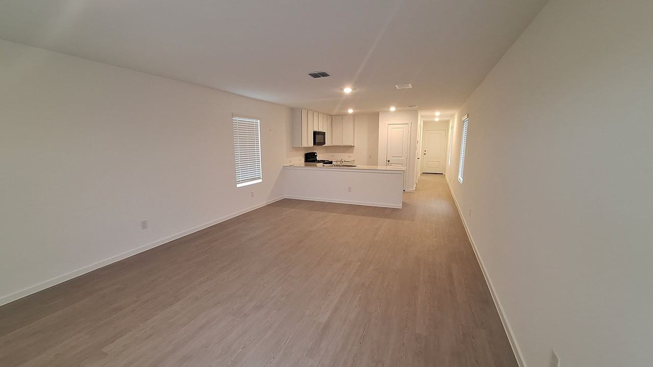 12176 Morgan Dr - Photo 5 of 21