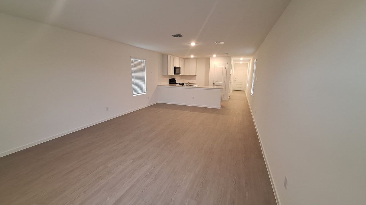 12165 Morgan Dr - Photo 2 of 19