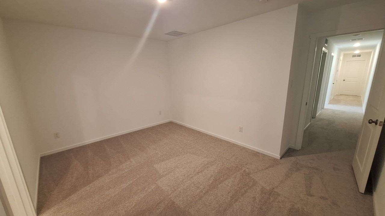 12165 Morgan Dr - Photo 5 of 19