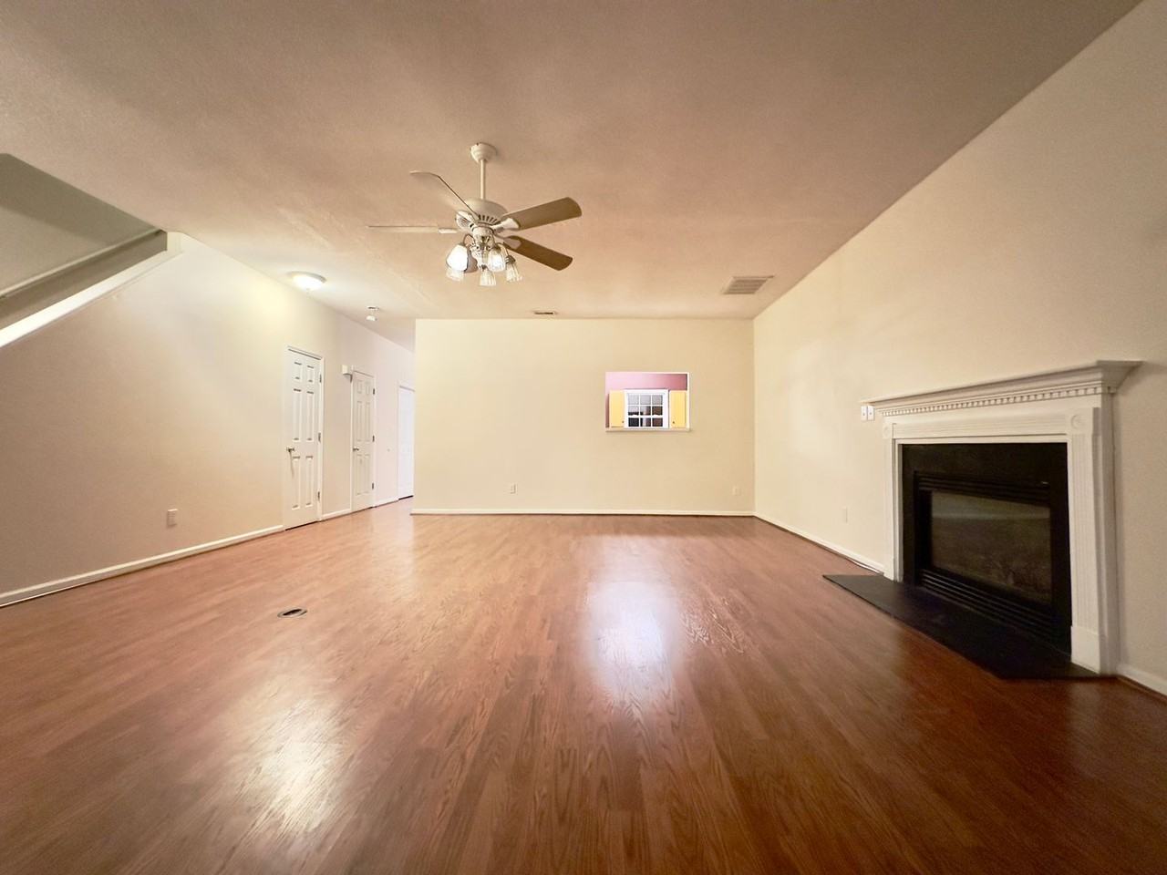 400 Misty Groves Cir - Photo 4 of 30