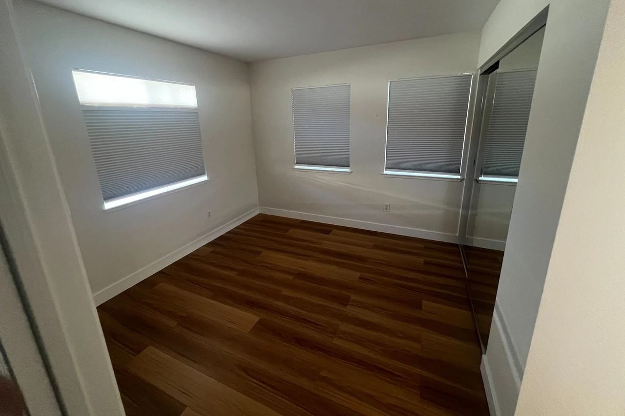 1280 Goose Pointe Cmn - Photo 2 of 15