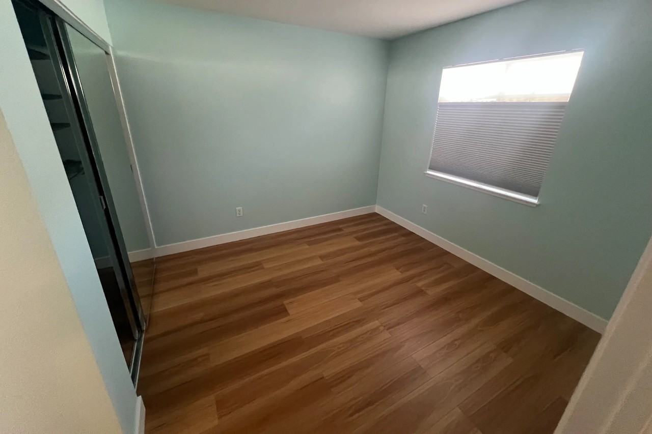 1280 Goose Pointe Cmn - Photo 3 of 15