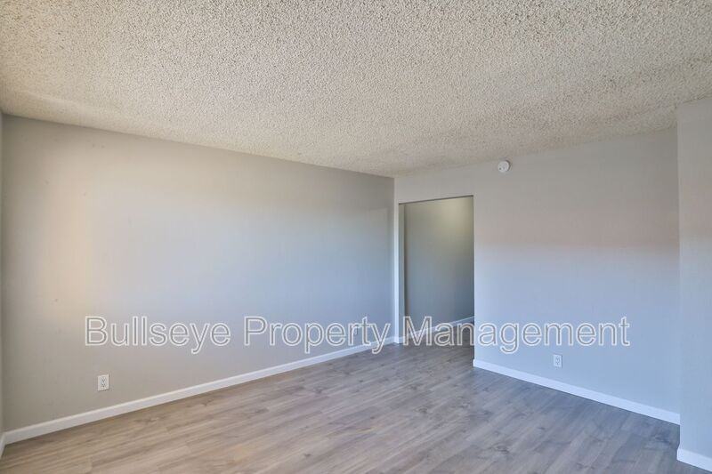 859 W Ray Rd #2 - Photo 6 of 14