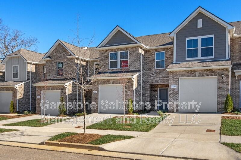 7153 Mapleside Ln - Photo 2 of 28