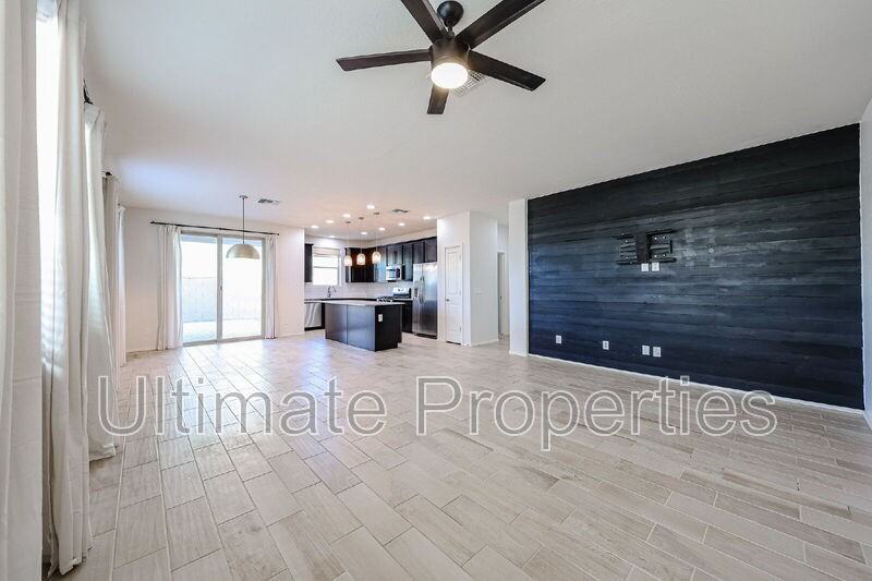 25151 N 143rd Dr - Photo 3 of 24