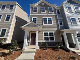 2004 Sequoia Ln - Photo 1 of 1
