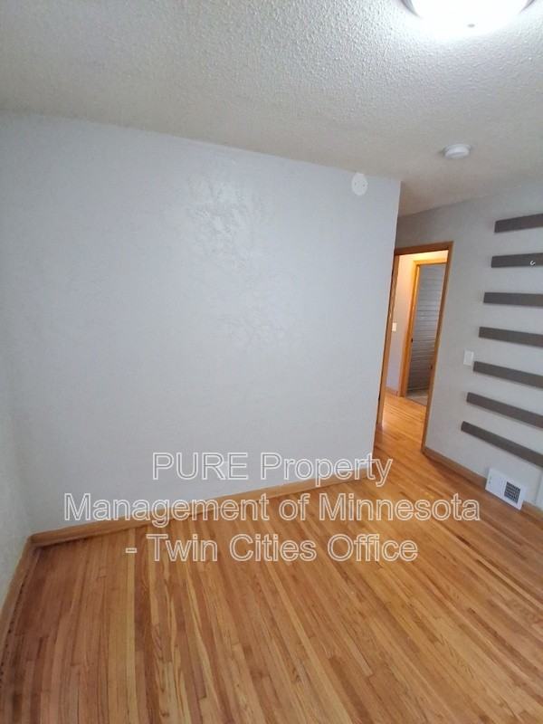 731 Utah Ave S - Photo 3 of 42