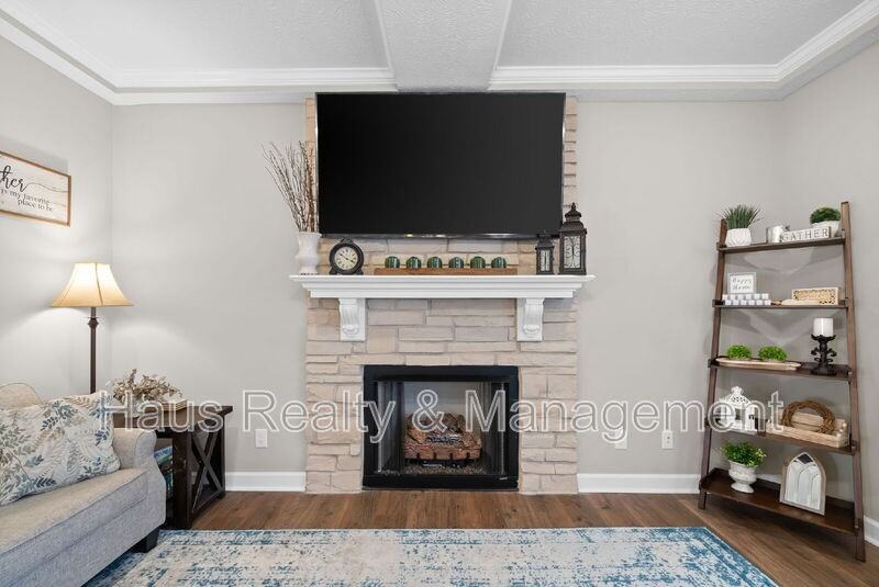 2459 Shadowood Rd - Photo 7 of 33