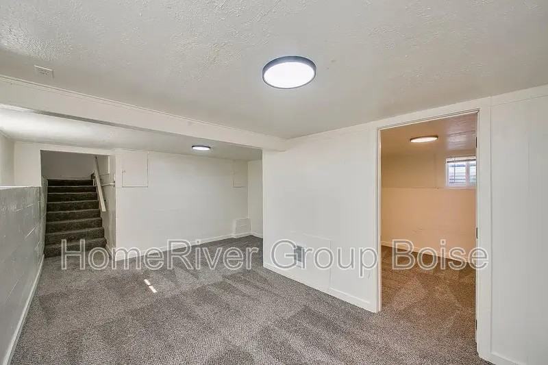 483 1st St N #1 - Photo 3 of 7