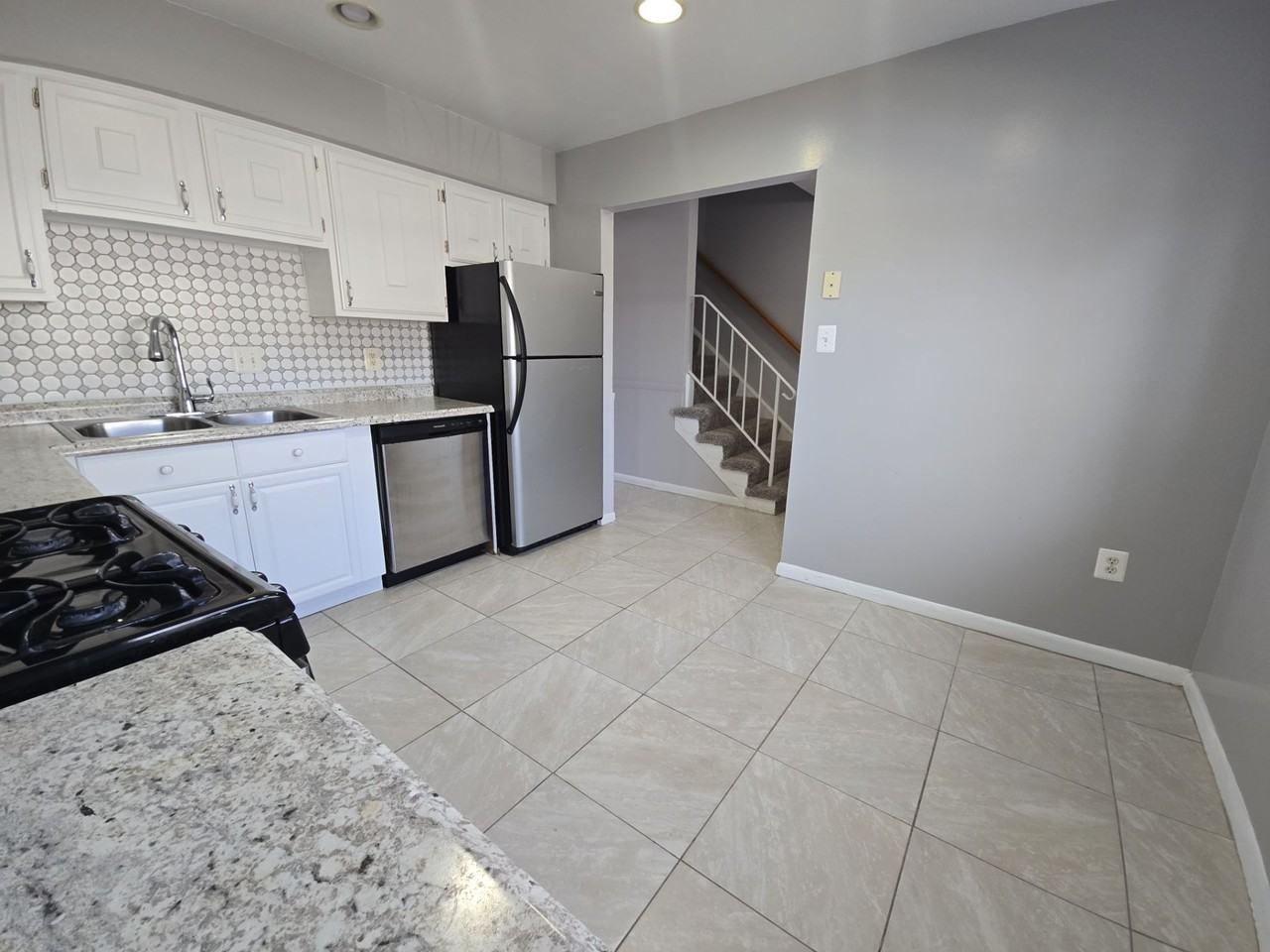 4405 Eames Ln - Photo 6 of 21