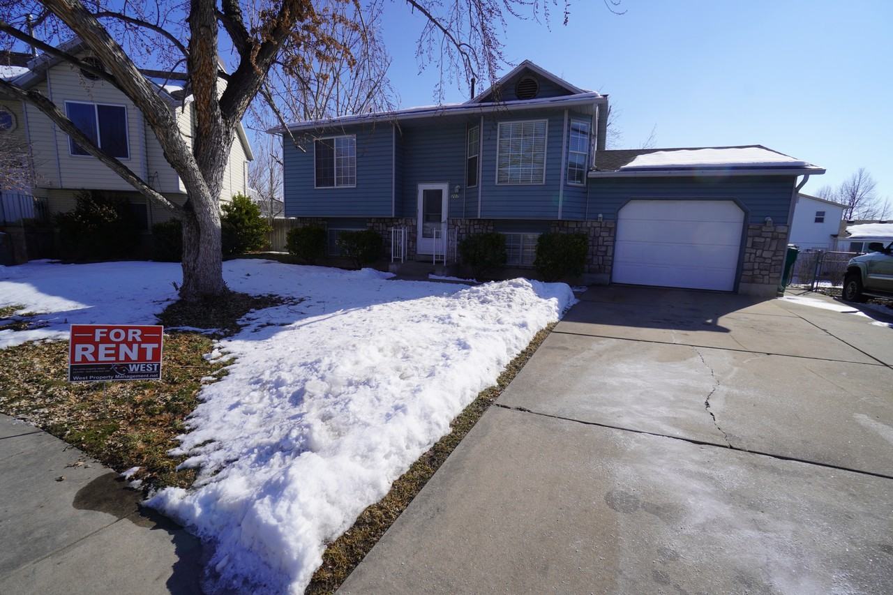 207 Wn - Photo 2 of 35