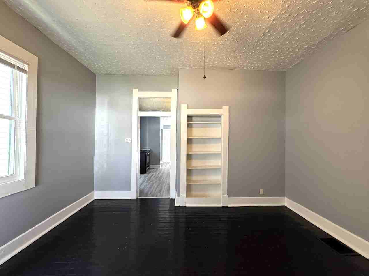 309 Iowa St - Photo 2 of 16