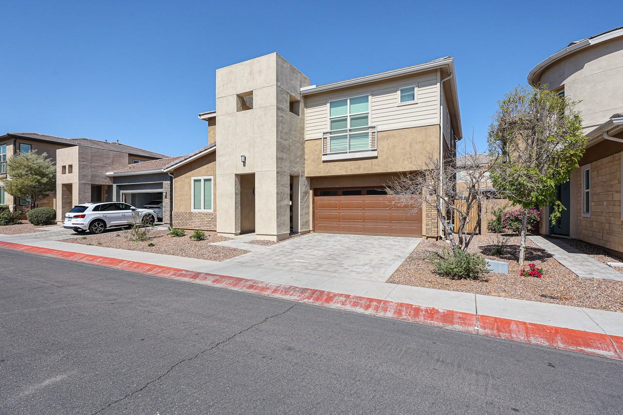 1726 W Jeanine Dr - Photo 3 of 50