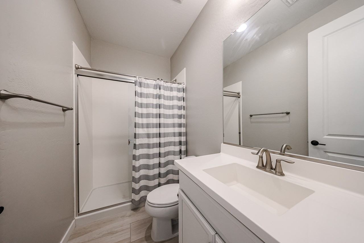 1726 W Jeanine Dr - Photo 5 of 50