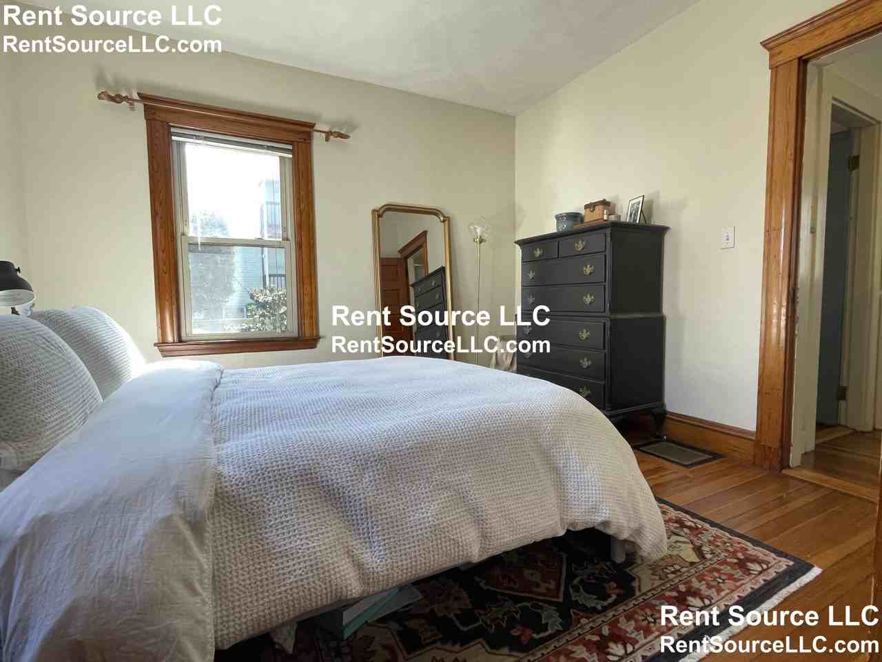 6 Clayton Ave - Photo 6 of 22