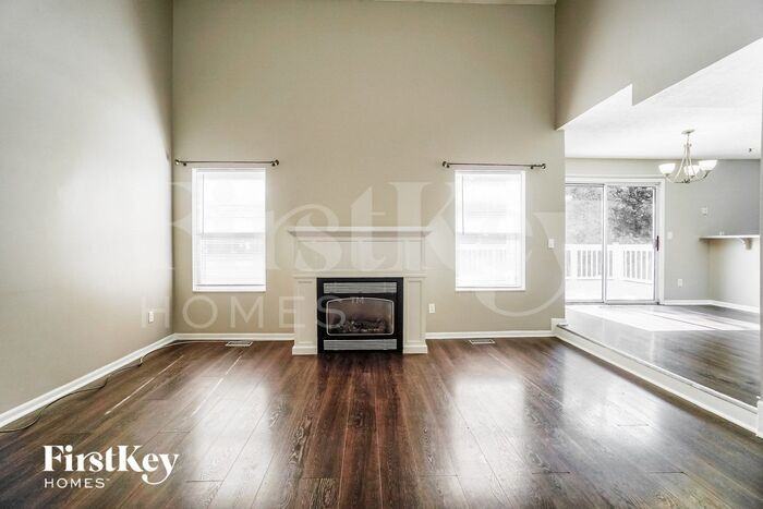 1320 Onslow Dr - Photo 2 of 15